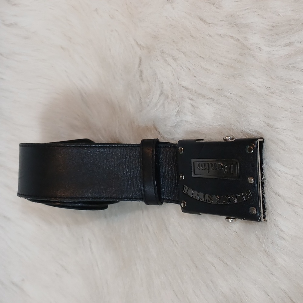 Pierre Cardin  Black Leather Belt   With Leather Covered Buckle Men Aprox: 50" - Picture 3 of 7